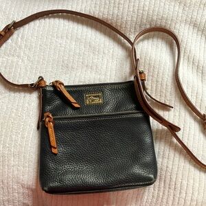 Dooney & Bourke Pebble Grain Crossbody - black